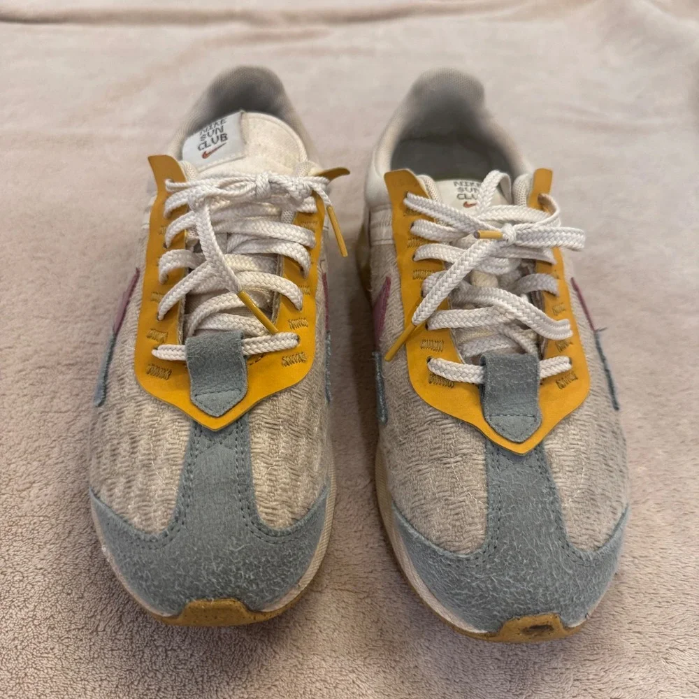 Nike Sun Club Waffle One Coconut Milk Pastel Beachy Coastal Sneaker SZ 8.5 - Picture 2 of 10